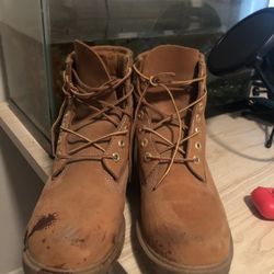 TIMBERLAND BOOTS SZ 8M