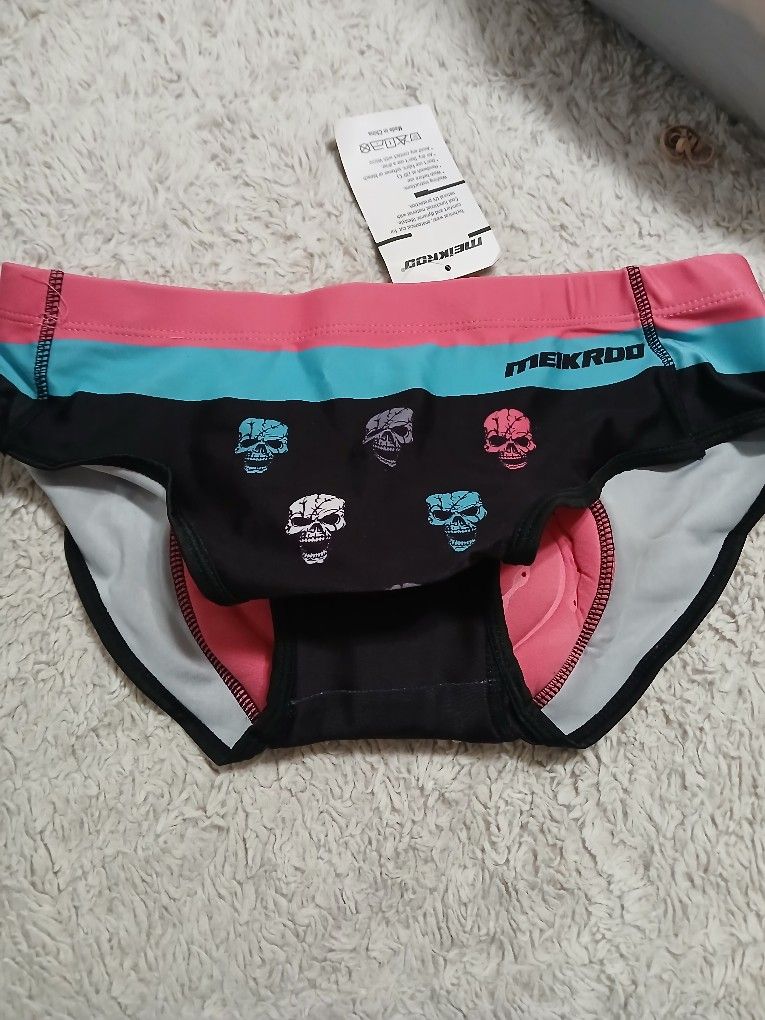 Meikrod Padded Shorts Large Brand New