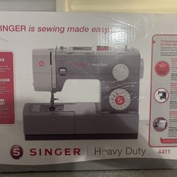 Singer Sewing machine