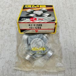 1969-88 Toyota Hi-Lux Pickup Trucks Driveshaft Universal Joint 