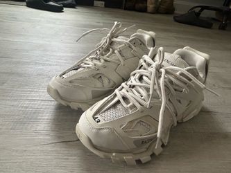 Balenciaga Tracks