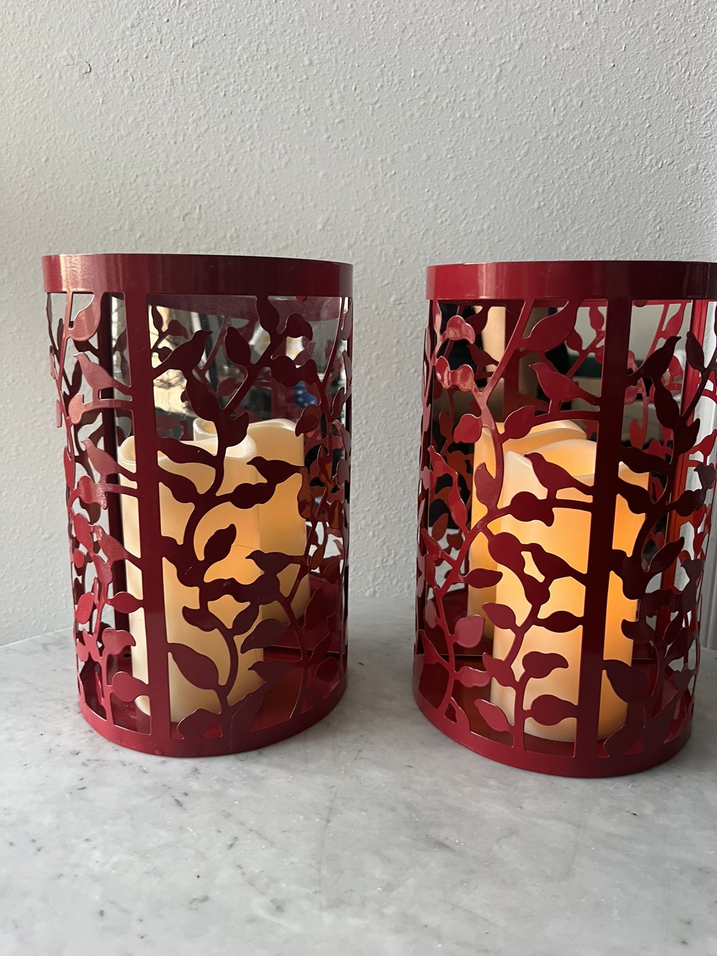 🍁 Set of 2 Red Metal Wall Sconces/Candle Holders! 77494 🎁