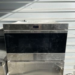Wolf Drawer Microwave