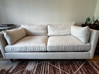 Excellent condition cream couch
