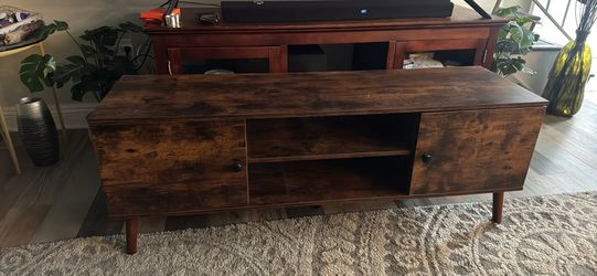 Tv table