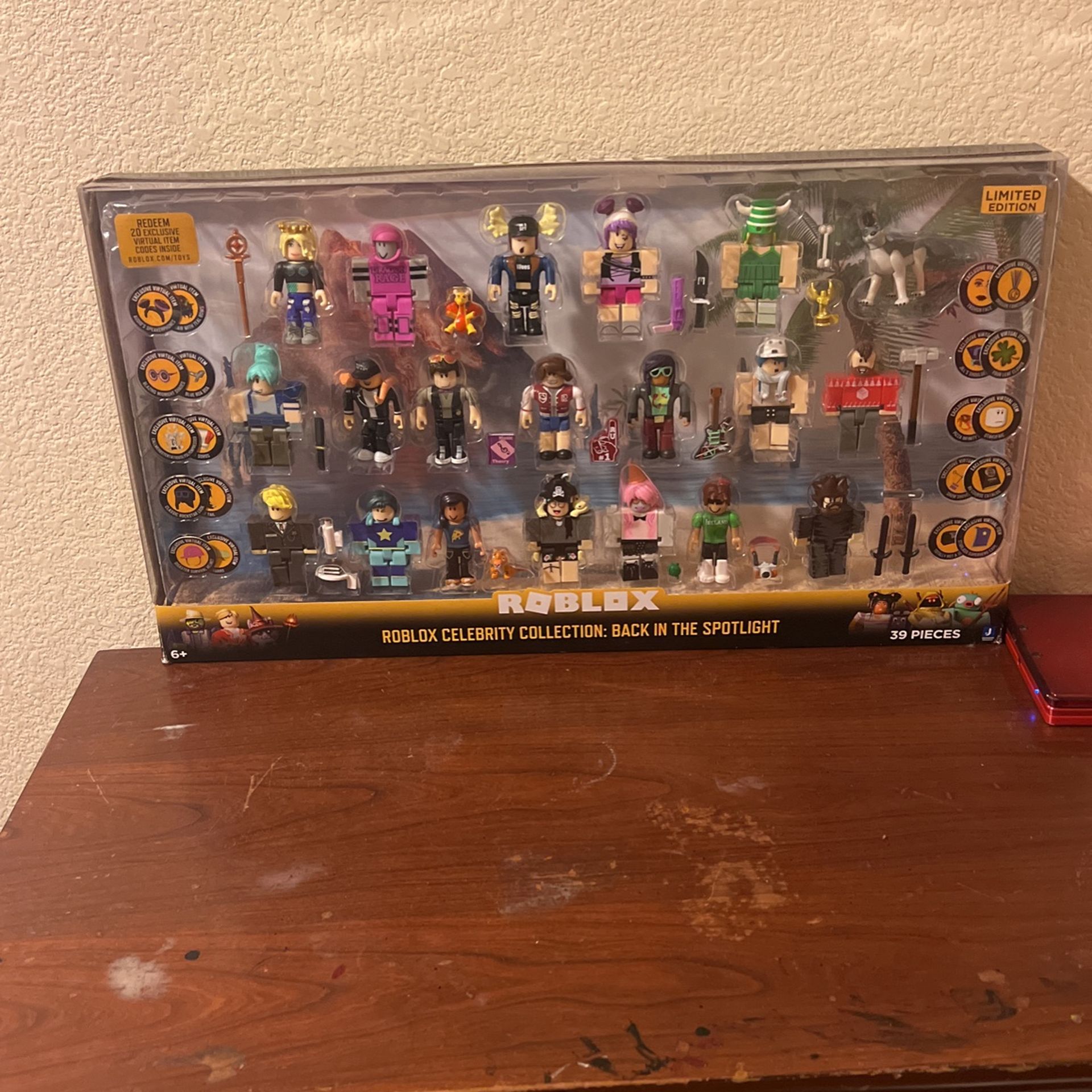 Roblox Toy Rare Back In The Spotlight