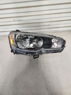 2008 to 2017 Mitsubishi Lancer passenger side headlight