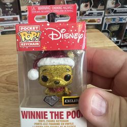 VAULTED EXCLUSIVE DIAMOND GLITTER Winnie Pooh Funko Pocket Pop Keychain Disney