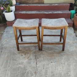 Backless Saddle Kitchen Bar Stools 