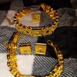 Cosmetic And Jewelry 