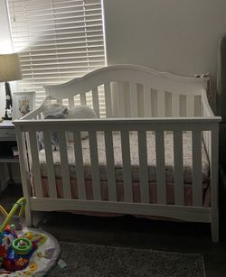 Baby crib