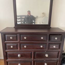 Drawer Dresser with Mirror By Vaughan Bassett