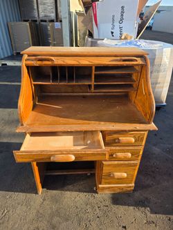 Vintage Oak Roll-Top Desk – $35