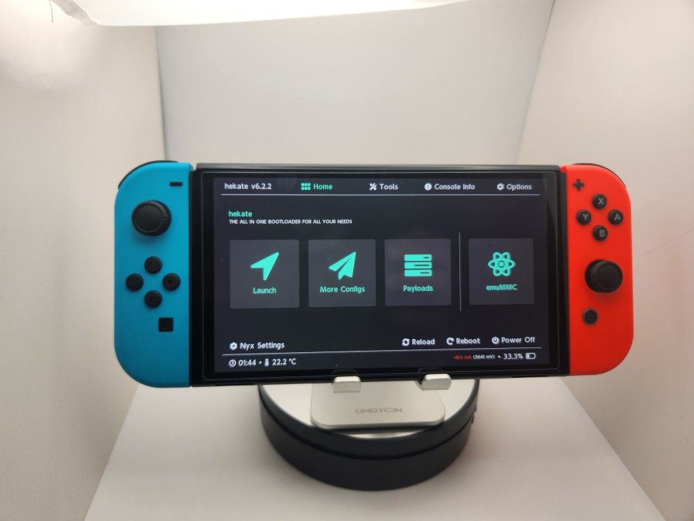 New Nintendo Switch With Chip And 1.5tb SD Card