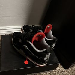 Jordan 4s 