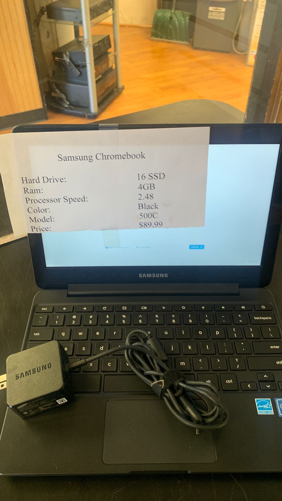 Samsung Chromebook 16gb 4gb 2.48 GHz Model 500C