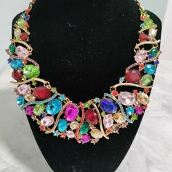Vintage Beautiful Multi Colors Rhinestone Necklace 