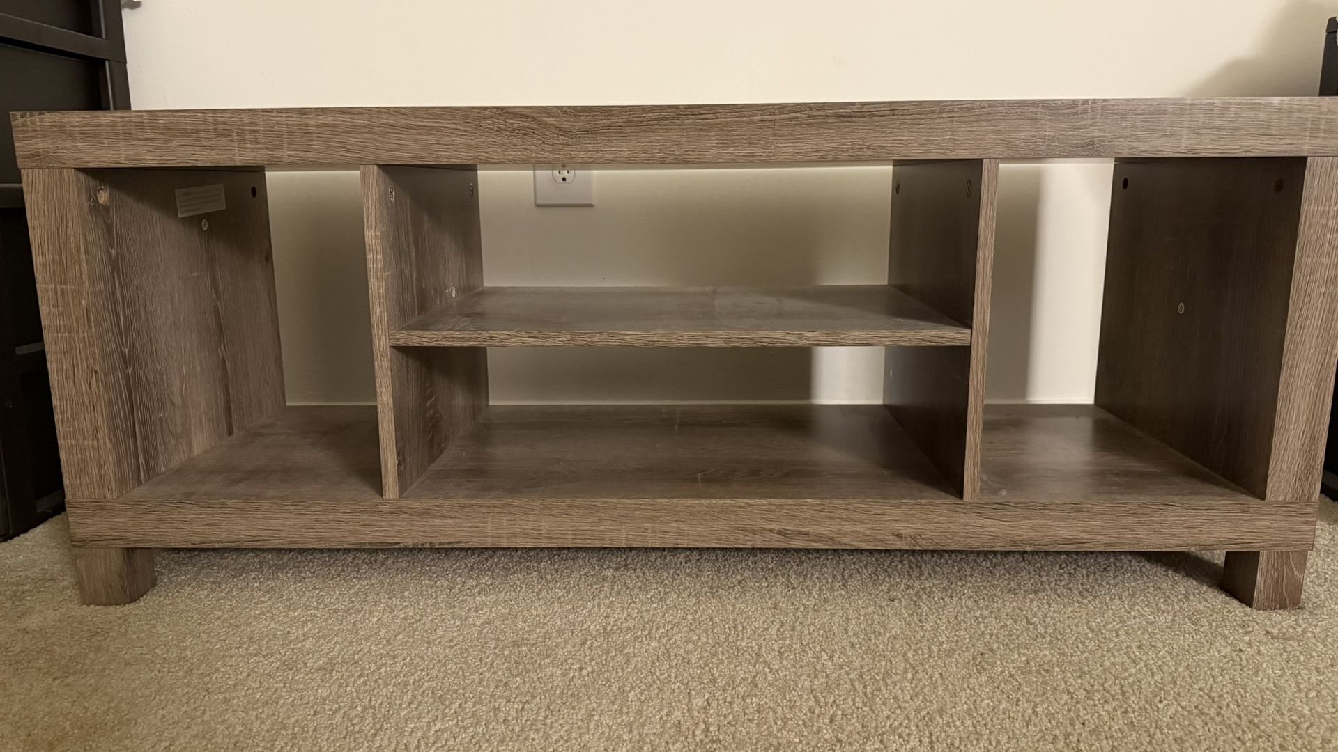 TV Stand—free TV