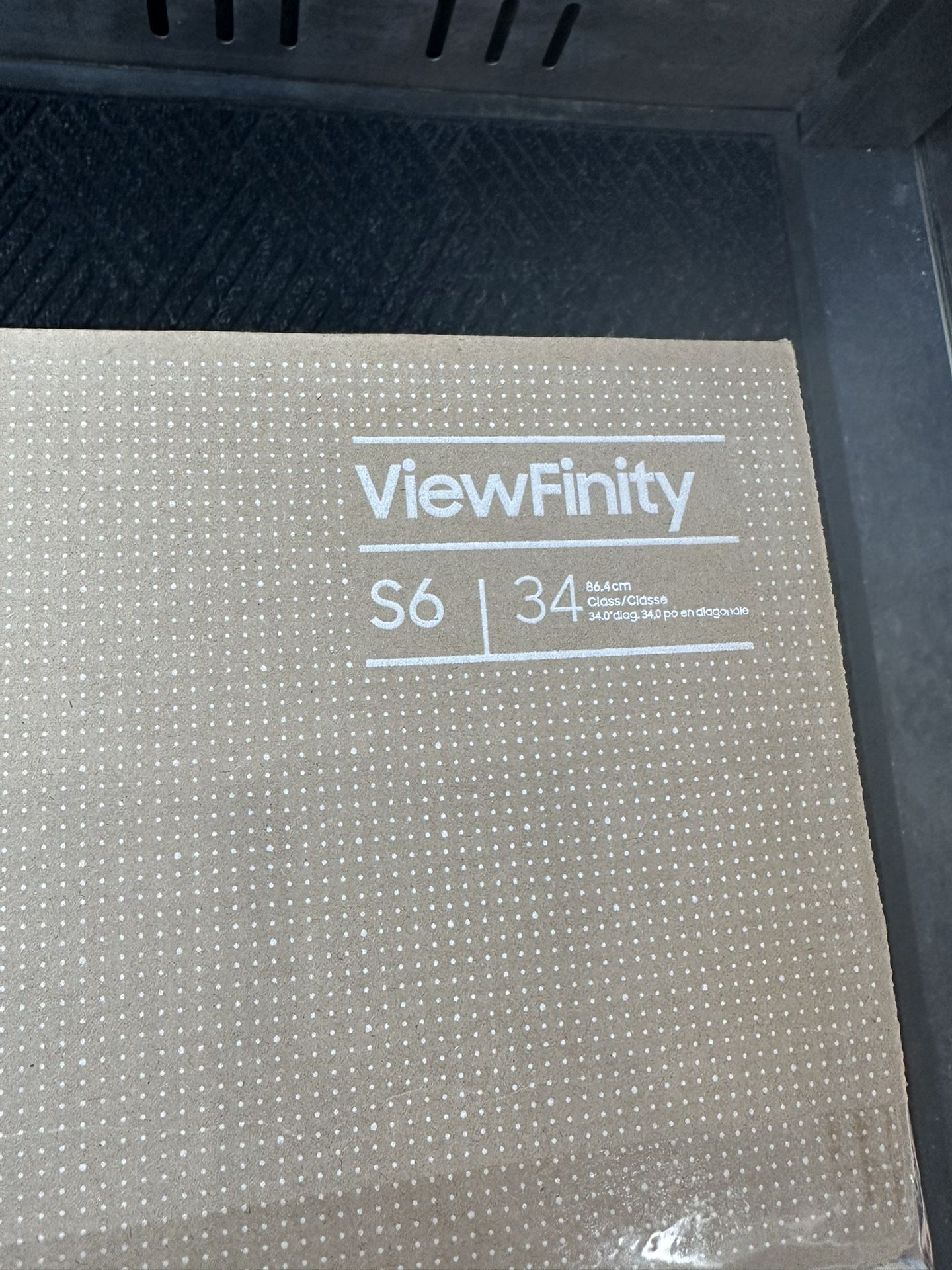 Brand New Monitor Samsung Viewfinity S6