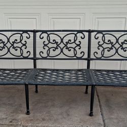 Large Heavy Metal Woodard Patio Couch 