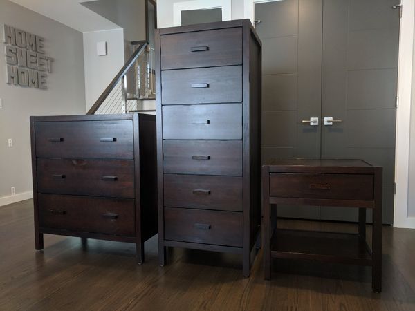 Dark Mahogany Chase Bedroom Set 3 Drawer Dresser Tall 6 Drawer