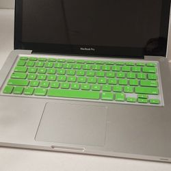 Excellent Macbook 2012 ,8gb mem,Ready to be used