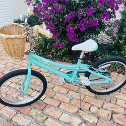 Fuji Rookie 20”  Girls Bike
