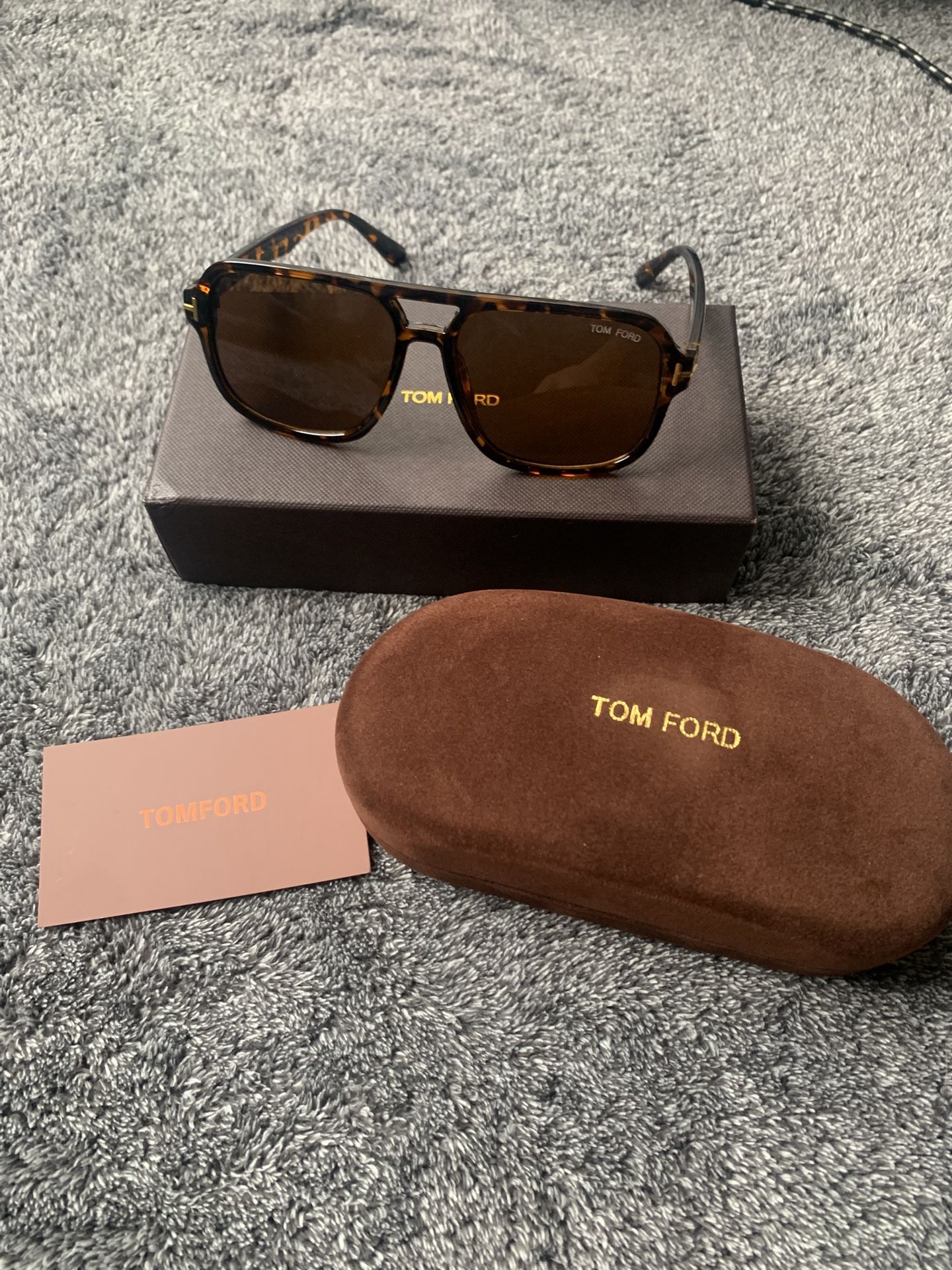 TOM FORD SUNGLASSES