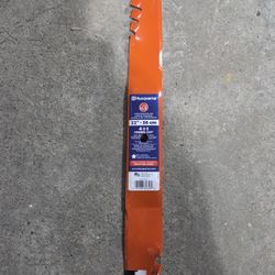 Husqvarna lawn mower blade 22 inch