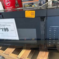 Vissani 1.7 cu. ft. 1000-Watt Over the Range Microwave in Black *Read Description