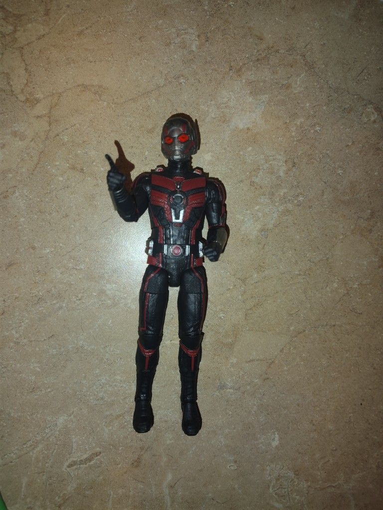 Ant-Man DC Multiverse Action Figure