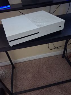Xbox One S and Wired Controller(Used)