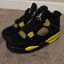 Air jordan 4 Retro Yellow Thunder size 7