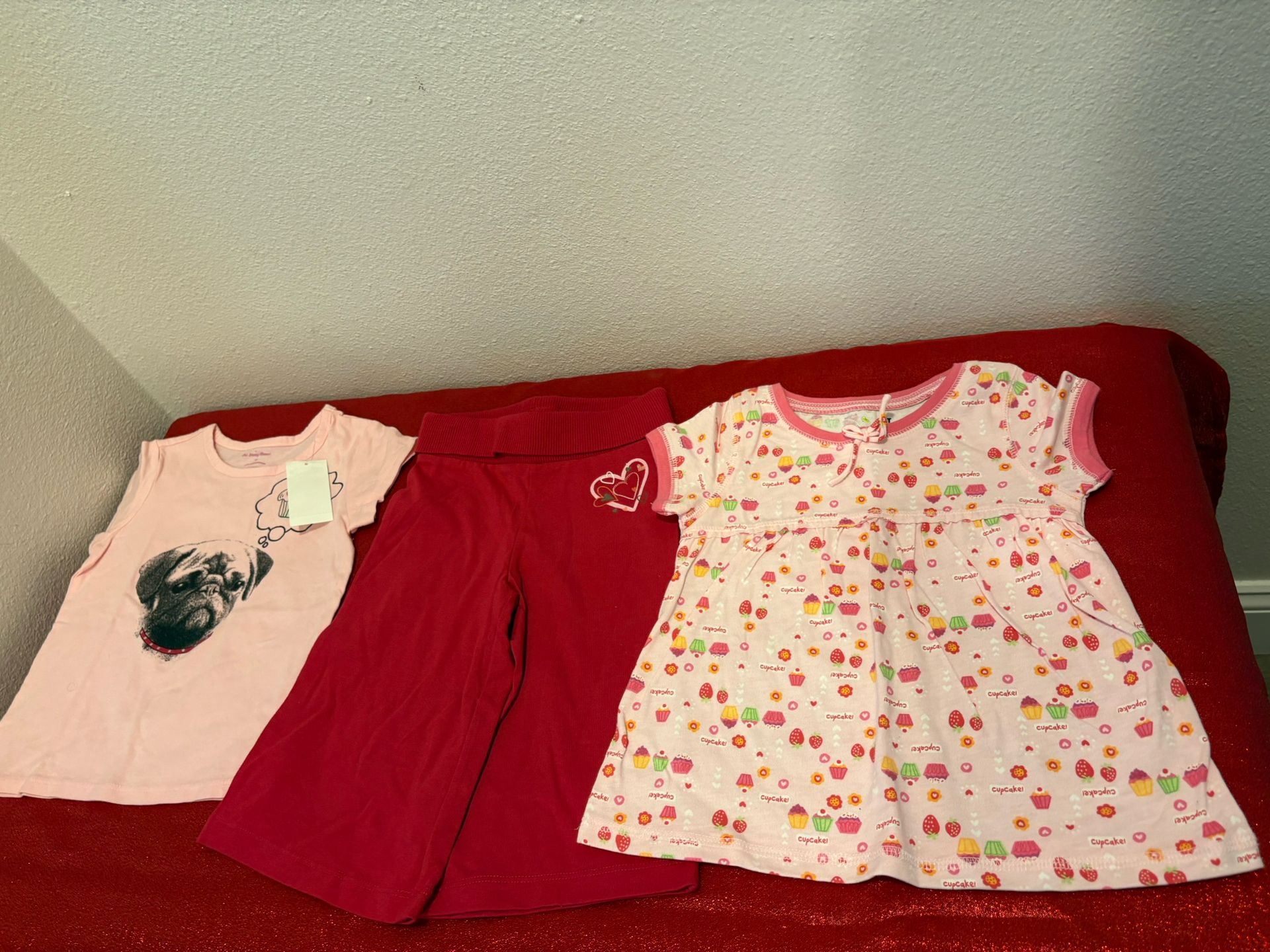 Brand New Outfit Set - Girls Size 3T - 2 Tops & Capri Pants - Simi valley