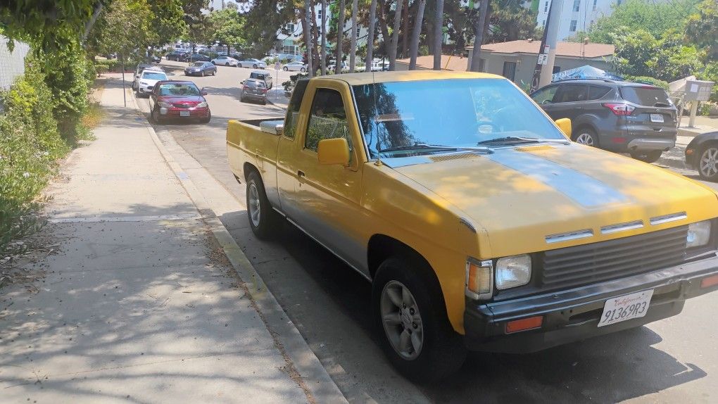 1991 Nissan Other Pickups