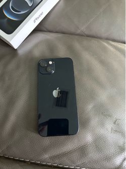 FOR SALE: Apple iPhone 13 128GB • 100% Battery Health • AppleCare • Excellent Condition • $300 FIRM