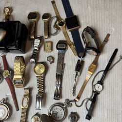 Watches 5$ each or 100$ No haggling.