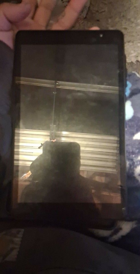 Blu Touchscreen Tablet Other - Electronics & Media