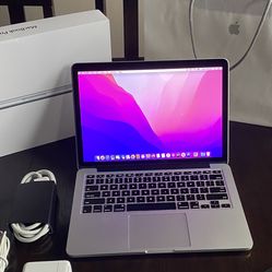 Apple MacBook Pro Laptop Computer Bundle Nice LOOK