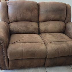 Love Seat Recliner 