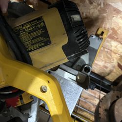 Dewalt miter saw