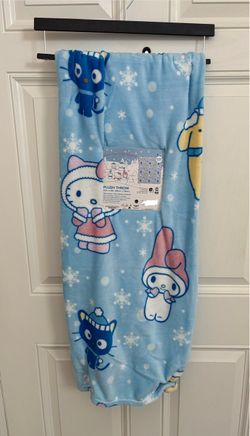 Hello Kitty Winter Blanket