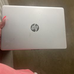 HP laptop i30 comes with Portable Wifi Device 