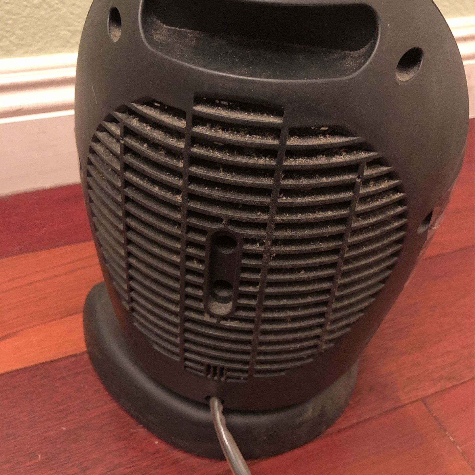 PELONIS Oscillating Digital Fan Heater