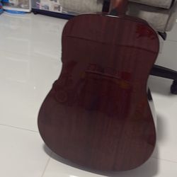 Yamaha guitar