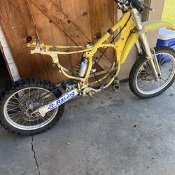 Suzuki Rm125 Rm 125 Dirt bike Dirtbike Motorcycle