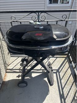 Coleman Roadtrip Grill