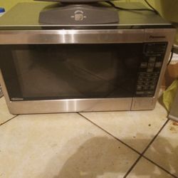 Panasonic 1200 Watt Microwave