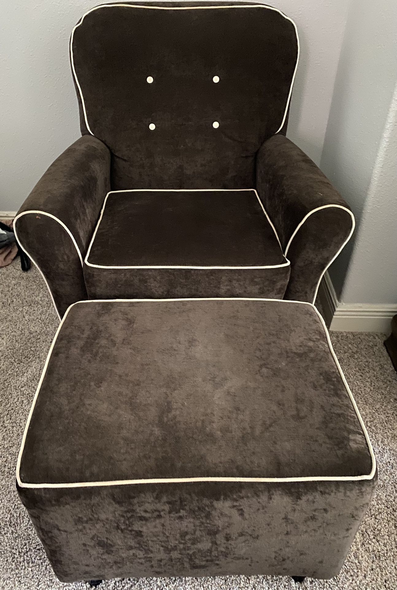 Nursing Baby Rocking Chair With rocking Stool