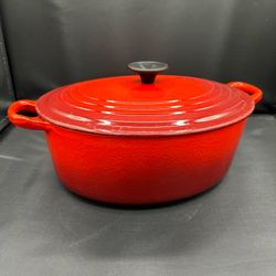 Le Creuset #29 Cerise Red 5QT Oval Enameled Cast Iron Dutch Oven